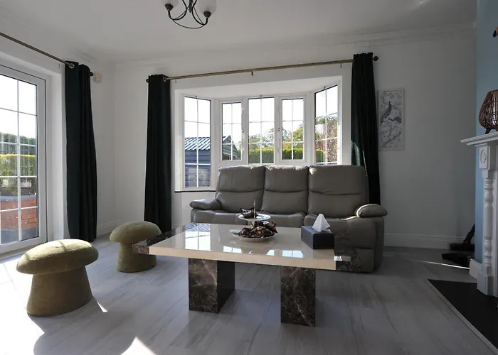 No 3 Willow * Skephubble